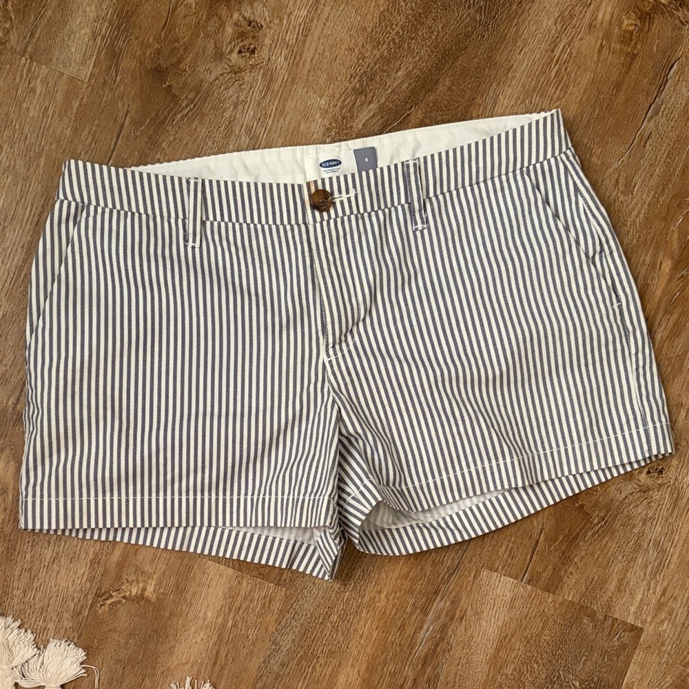 Old Navy Blue and White Striped Women’s Bermuda Shorts
